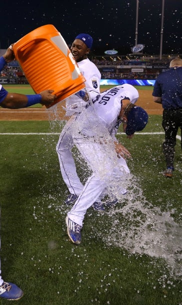 Fun continues at The K as Royals smack Giants for sixth straight win